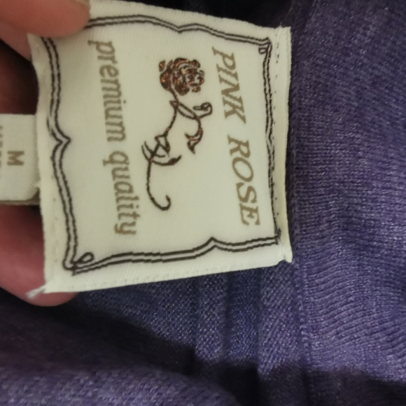 Nwot Pink Rose cute short sleeve sweater, medium - Picture 3 of 7
